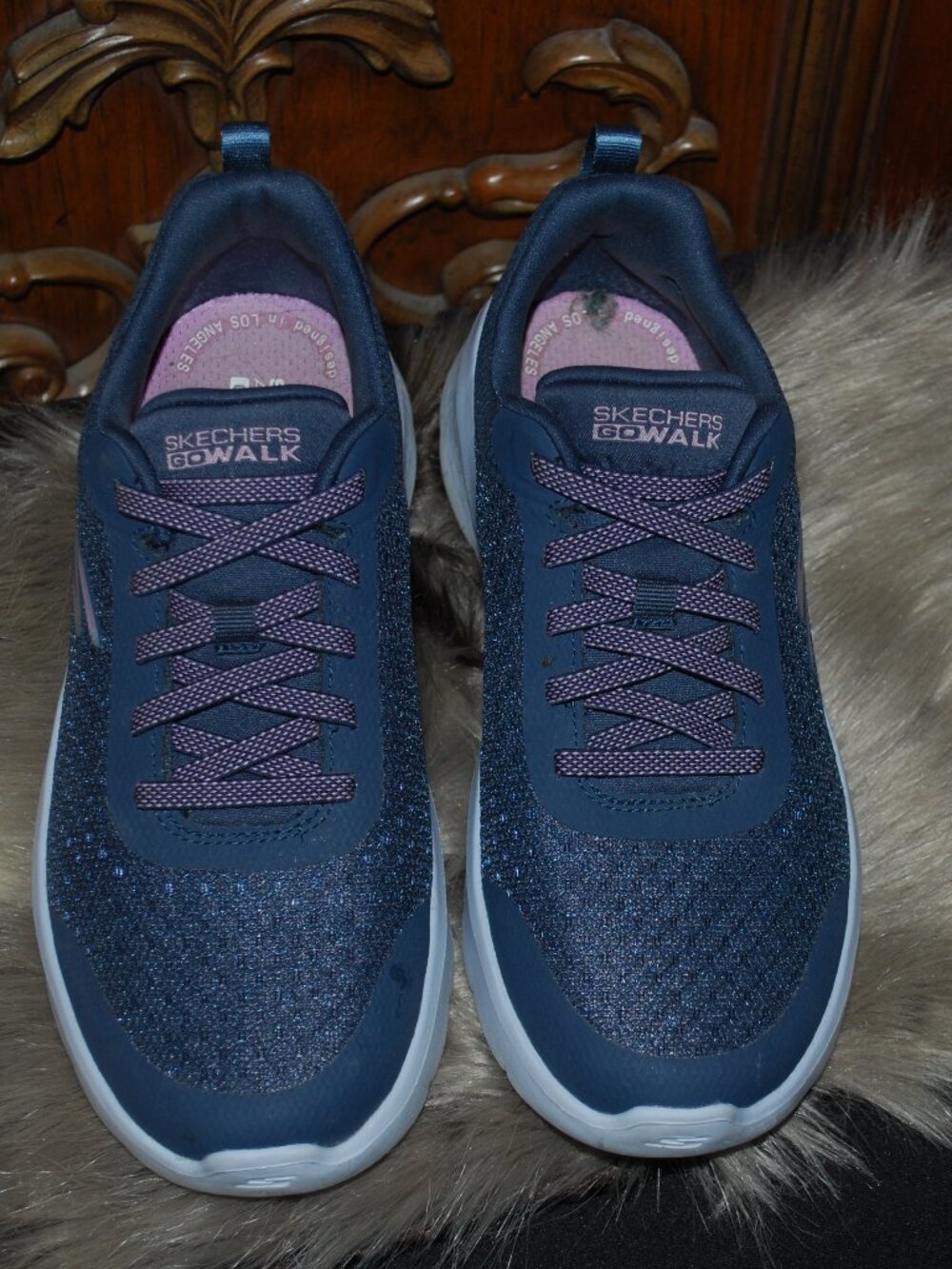 Sketchers Go Walk Air Cooled Goamat Slip on Sneakers